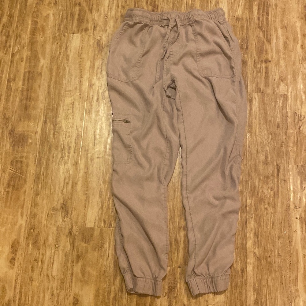 Nicole Miller New York Cargo Joggers | women’s small 100% lyocell pockets